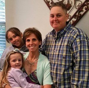 Meet your Posher, Mindy